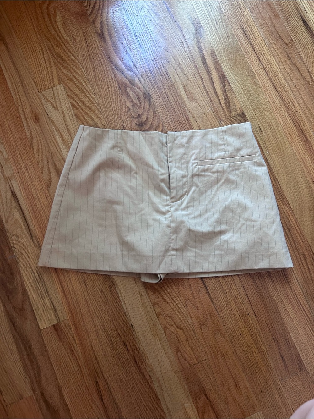 Zara Beige Pinstripe Mini Skort